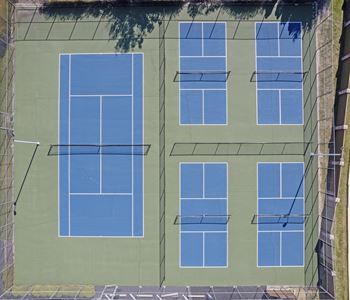 Aerial view of a tennis court